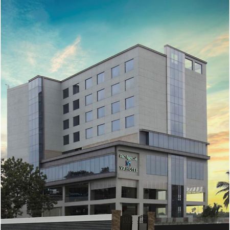 V 7 Hotel Čennai Exteriér fotografie